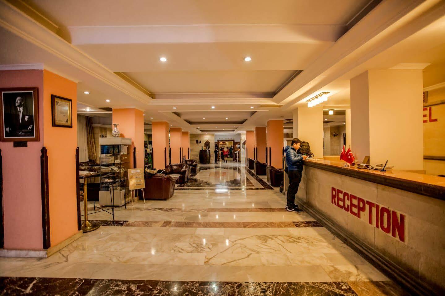 Hotel Tassaray Ürgüp Bagian luar foto