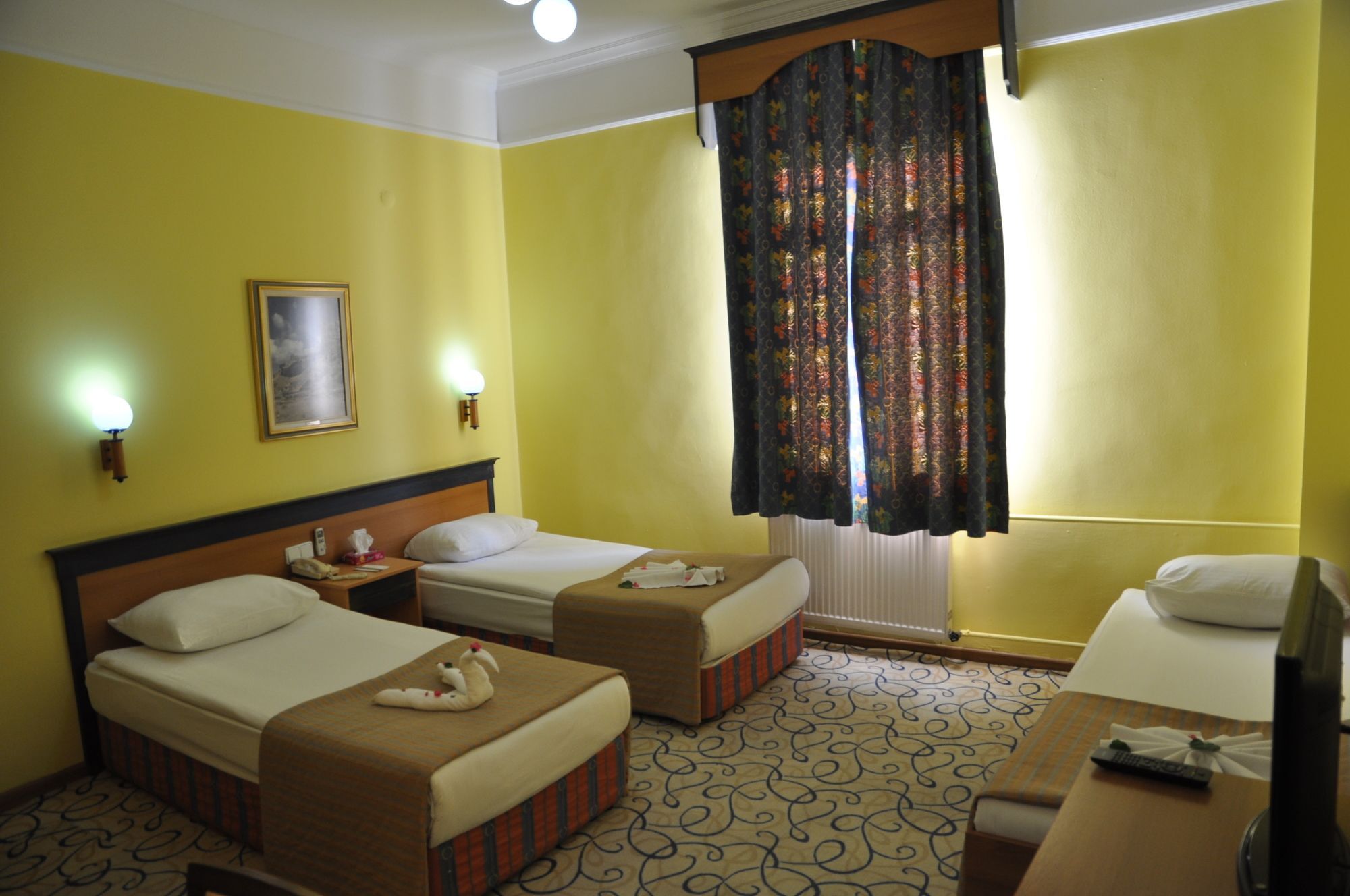 Hotel Tassaray Ürgüp Bagian luar foto