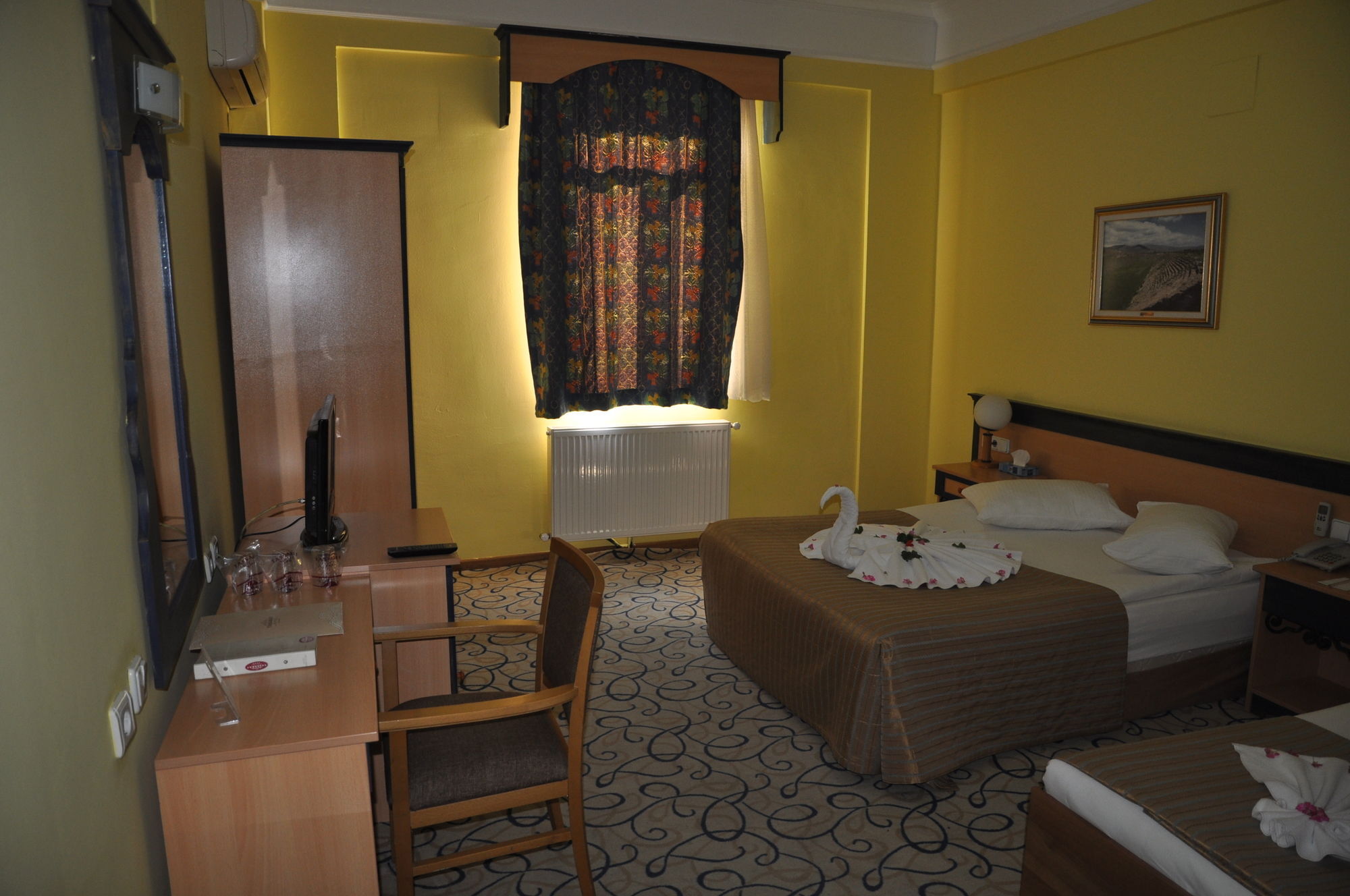 Hotel Tassaray Ürgüp Bagian luar foto
