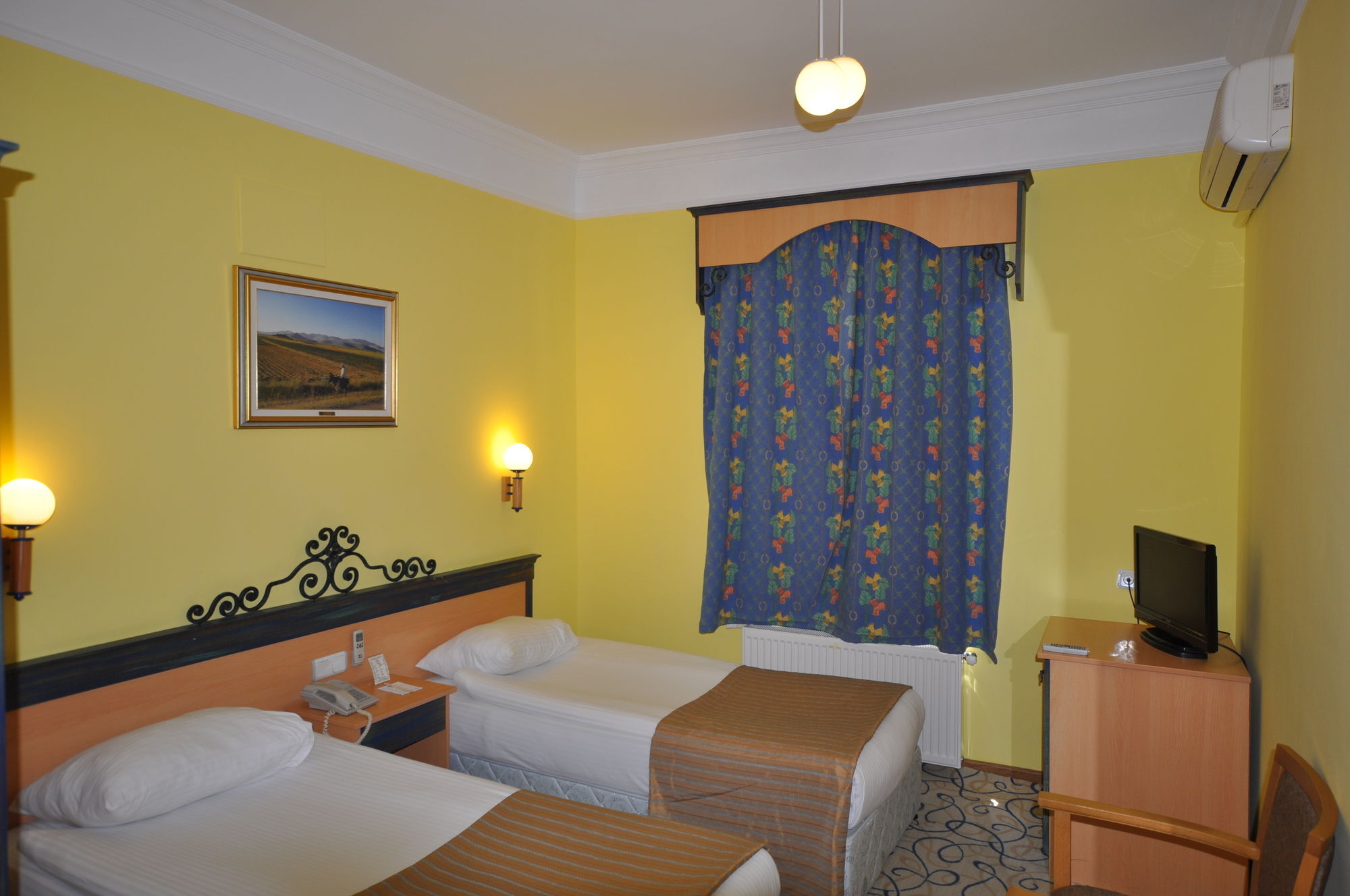 Hotel Tassaray Ürgüp Bagian luar foto